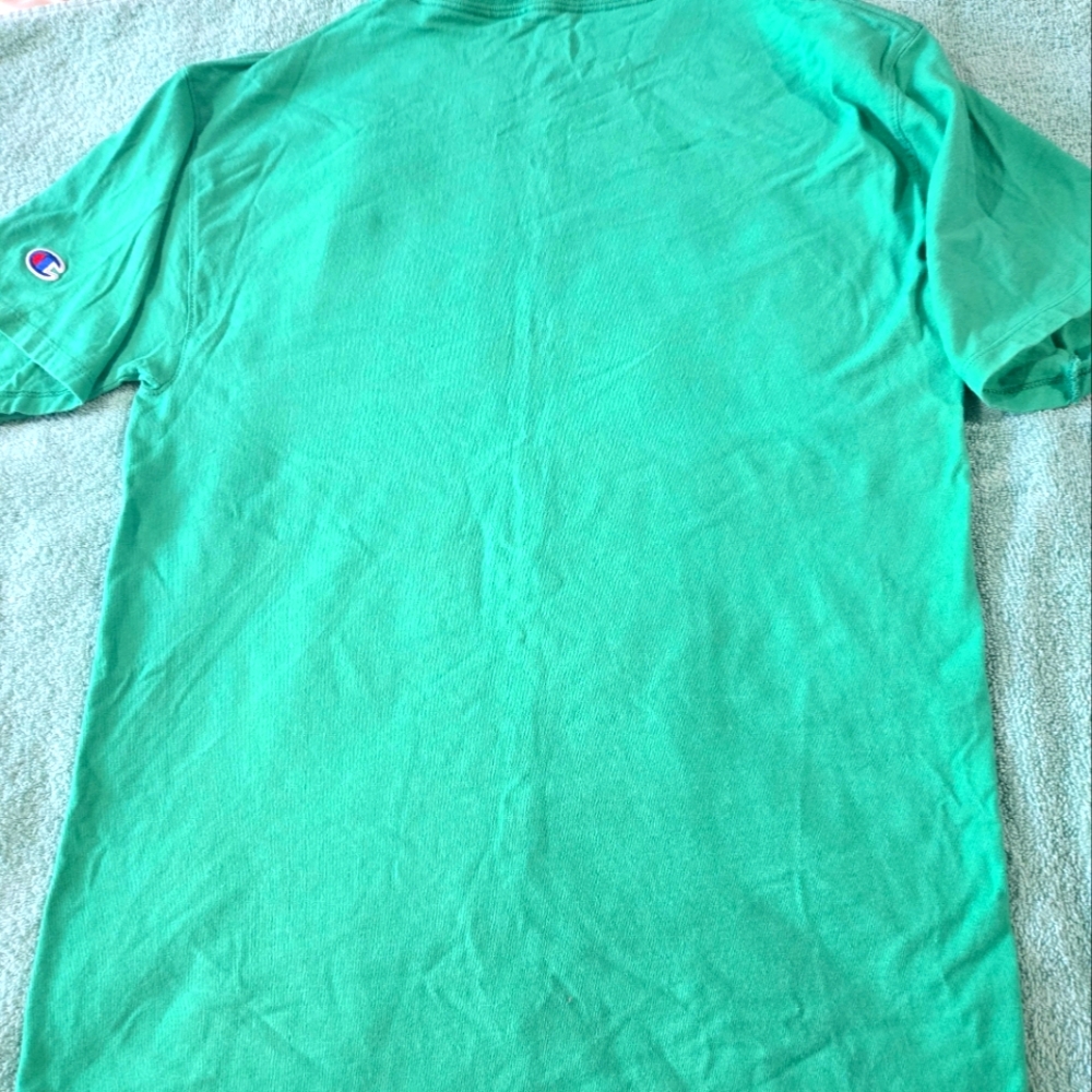 Champion Men's Green T-Shirt